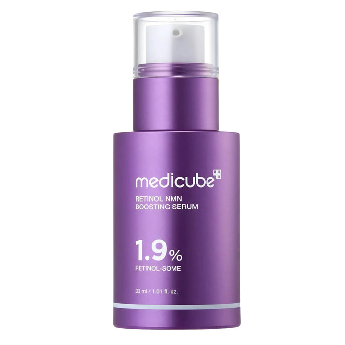 Medicube Retinol NMN Boosting Serum 30ml en fondo blanco