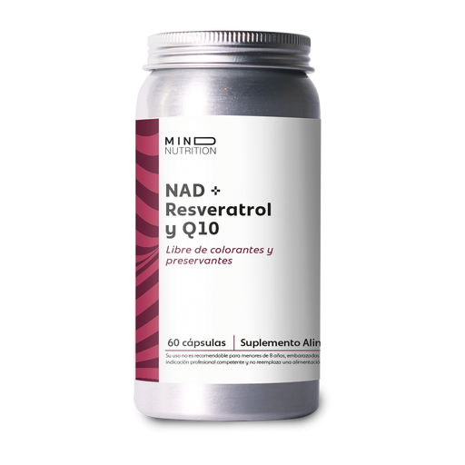 NAD+ + Resveratrol + Coenzima Q10 60 cápsulas sobre fondo blanco