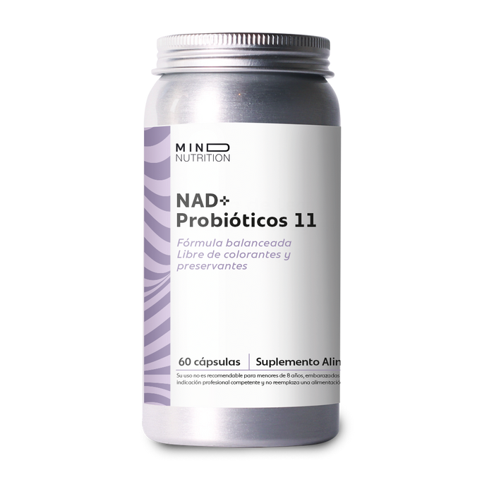 NAD+ + Probióticos 11 Cepas 60 cápsulas sobre fondo blanco